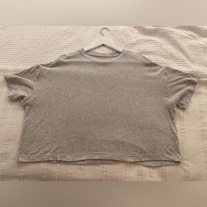 Vuori Oversized Ribbed Crop Top